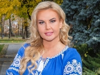 Певица Камалия похвасталась совместным фото с Валерием Залужным