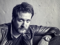 Российский актер Кирилл Сафонов неожиданно написал пост на украинском: он поспешил оправдаться перед путинистами