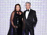 Пирс Броснан отметил 70-летие: как его поздравила жена Кили Шэй