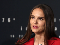 Натали Портман призналась, какой реквизит украла на съемочной площадке «Звездных войн»