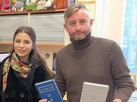 После слухов о романе: Жадан и Соловий чувственно спели на концерте вместе