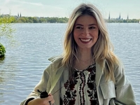 Петрожицкая поздравила бойфренда с днем рождения и показала фото с ним