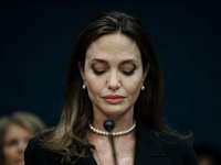 Анджеліна Джолі нагадала світові про війну в Україні: що написала акторка у соцмережі