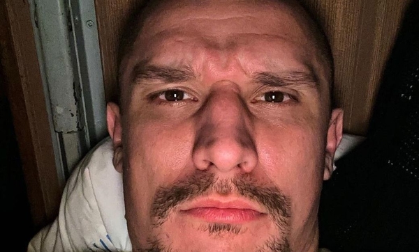 Цымбалюк повеселил подписчиков фото в пачке балерины с голым торсом