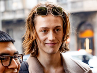 Актор серіалу «Венздей» вперше відповів на звинувачення у зґвалтуванні та домаганнях