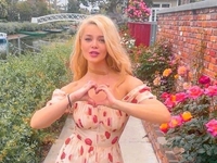 Аліна Гросу мовчазно відзначає 28-річчя – світлини