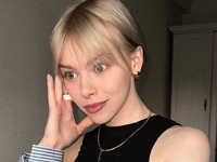 Кондратенко ответила на "невоспитанные" и возвышенные комментарии к своим жарким фото