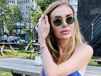 Слава Каминская оправдалась за свои слова, что не собирается возвращаться в Украину