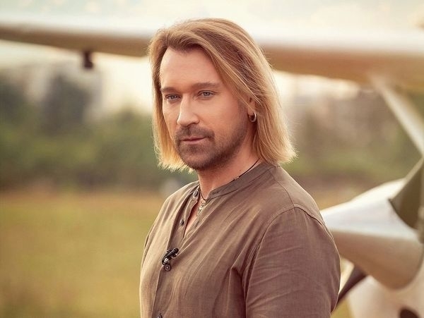 Олег Винник впервые рассказал о болезни, которая едва не приковала его к инвалидной коляске