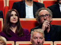 Моника Беллуччи подтвердила, что у нее роман с Тимом Бертоном