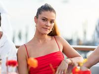 Бывшая Леонардо Ди Каприо Нина Агдал обручилась со звездой YouTube