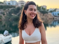 Рамина Эсхакзай показала фото в купальнике и рассекретила параметры своей фигуры после похудения