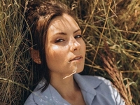 Звезда сериала «Спіймати Кайдаша» Антонина Хижняк запостила откровенное фото по случаю своего 33-летия