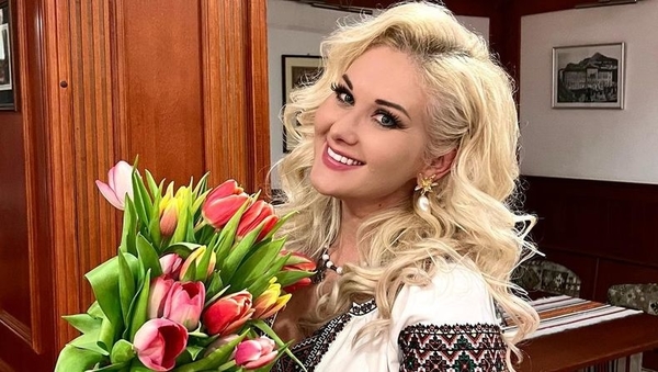 За содействие войску: певица Екатерина Бужинская похвасталась наградой от Залужного
