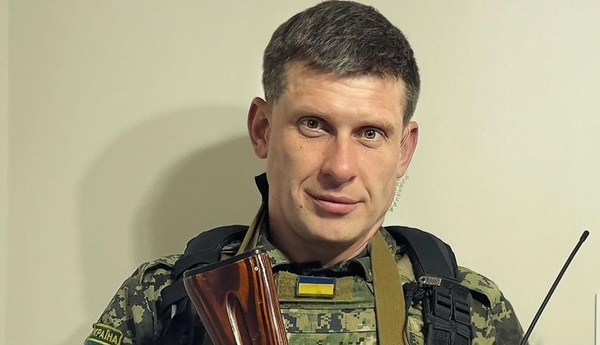 Звезда сериала «Коли ми вдома» Алексей Тритенко получил награду «За верную службу»