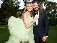 50-летняя Хайди Клум с молодым мужем отпраздновала годовщину свадьбы на Капри