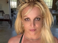 Брітні Спірс розповіла про невдалий досвід із ботоксом