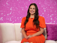 Эшли Грэм показала редкое фото с мужем по случаю их 13-й годовщины свадьбы