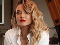 Анна Саливанчук показала, как празднует 38-летие на роскошном курорте под Львовом