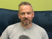 Фоззи показал "милый донатик" от чехов в виде корабля