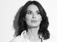 «Она была у меня дома, мы пили вино»: Ефросинина вспомнила о дружбе с путинисткой Железняк