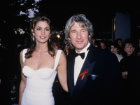 Супермодель Синди Кроуфорд дала редкий комментарий о своем первом браке с Ричардом Гиром