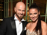 Влад Яма и его жена Лилия отметили годовщину свадьбы: танцор показал архивное фото с церемонии