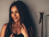 Певица Гайтана поделилась редким селфи с мужем Александром