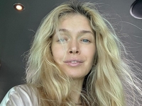 Брежнева поведала про длительный "внутренний траур" и пообещала премьеру