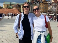 «Моя гордість»: Осадча привітала старшого сина з 21-річчям та показала рідкісні фото з ним