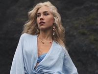 «Сейчас я счастлива»: Квиткова намекнула на новые отношения после развода с Добрыниным