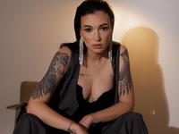 Приходько заявила, что «пойдет голой по Крещатику», если не похудеет до Нового года