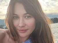 Девушка Бонда Куриленко не видит победителей в войнах в Украине и Израиле