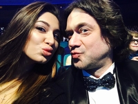 Влюбился в студентку: Остап Ступка впервые рассекретил, чем занимается его молодая жена