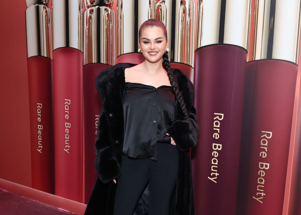 Селена Гомес заявила, что уходит из Instagram из-за «насилия и террора» в мире