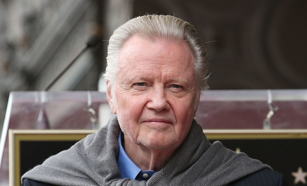 Отец Анджелины Джоли «разочарован» дочерью из-за ее заявлений в поддержку палестинцев