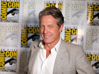 Хью Грант совершил редкий выход в свет с женой Анной