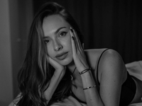 Экс-жена Остапчука ответила на упреки, что она увела женатого мужчину из семьи