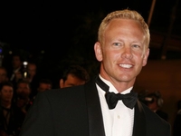 Актера «Беверли-Хиллз, 90210» Иэна Зиринга жестоко избили байкеры в канун Нового года