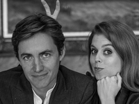 Муж принцессы Беатрис показал фото с их новогодней вечеринки