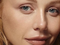 "Правду знают те...": Тина Кароль пленила публику фото в нежном платье с открытой спиной