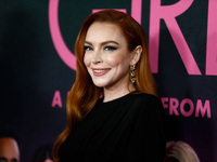 Линдси Лохан впервые появилась на красной дорожке после рождения первенца