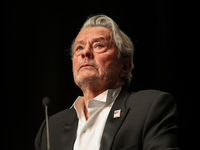 Ален Делон подає позов проти сина через його заяви у новому інтерв'ю