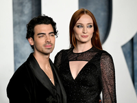 Софи Тернер отозвала иск против Джо Джонаса о похищении детей