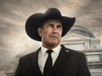 Кевин Костнер в день своего 69-летия запостив архивное фото из первого фильма