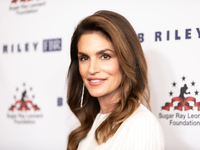 З мамою та сестрами: супермодель Сінді Кроуфорд запостила рідкісне сімейне фото