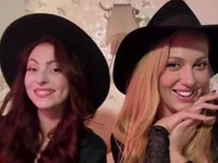 «Может, будем голову включать?»: Полякова отреагировала на очередную госпитализацию дочери