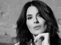 Ефросинина высказалась об оккупации Крыма и показала подростковые фото из родной Керчи