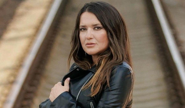 Могилевская показала детское фото из Мариуполя