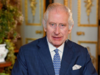 Чарльз III впервые появился на публике после фейковых новостей о его смерти